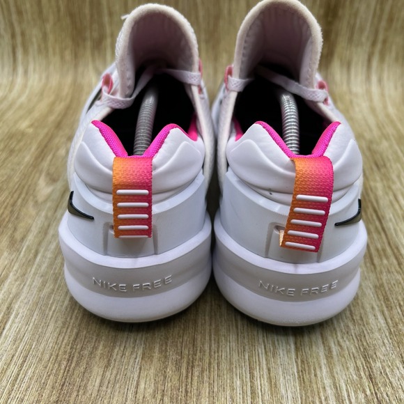 Nike‎ Free Metcon 2 Women\'s Size 9.5 White Pink Training Gym Shoes CD8526-100